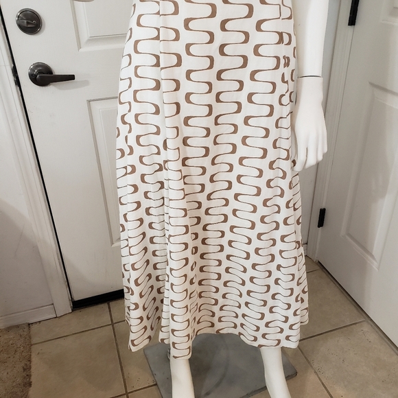 Christian Lacroix White Linen Midi Dress With Brown Waves Print, Size S - Picture 4 of 8